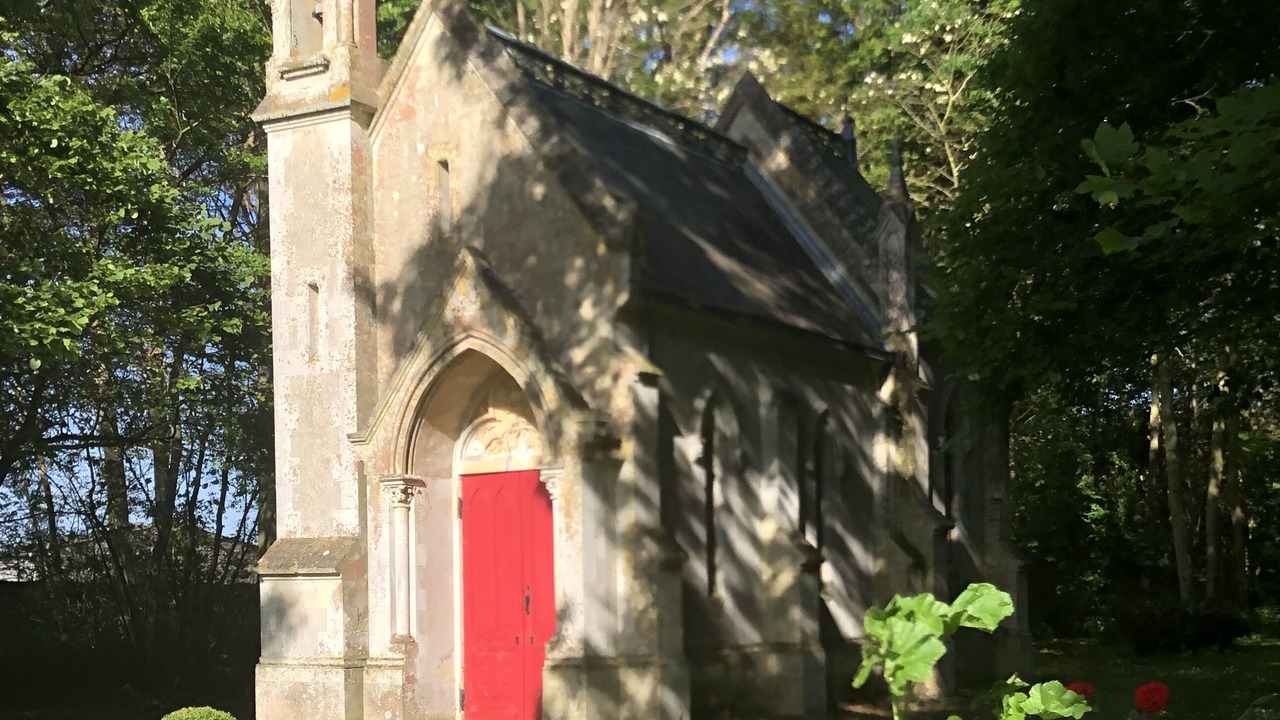 Photo of Outdoor in Commes