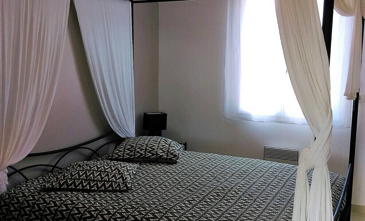 Photo of Bedroom in Cournonsec