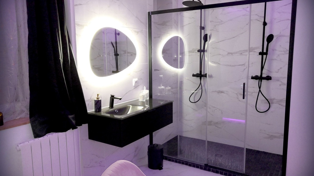 Photo of Bathroom in Montchapet