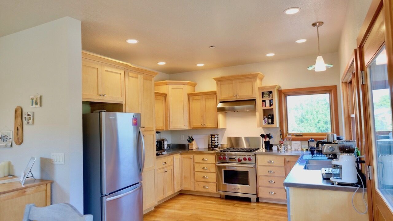 Photo of Kitchen in Mount Shasta