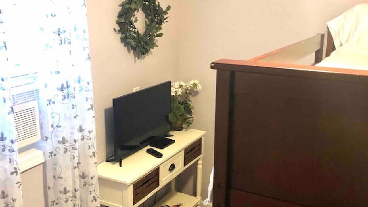 Photo of Bedroom in Mill Run