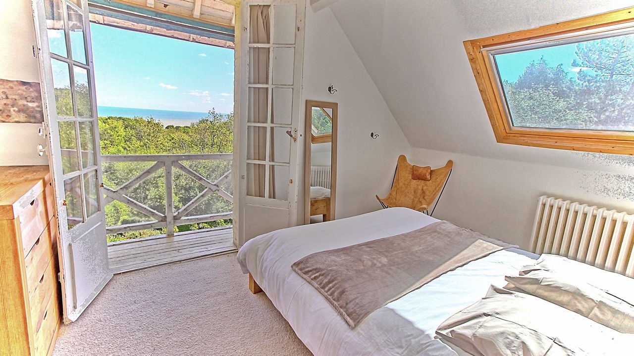 Photo of Bedroom in Sainte-Marguerite-sur-Mer