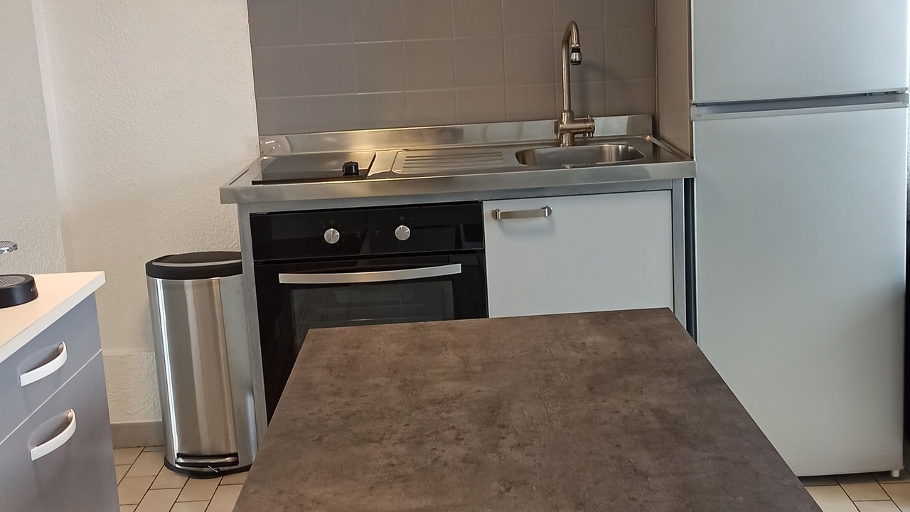 Photo of Kitchen in Lens