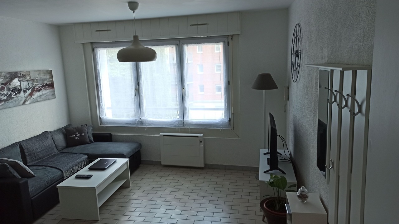 Photo of Livingroom in Lens