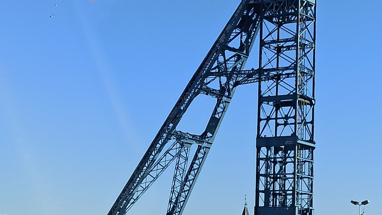 Photo of Others in Lens