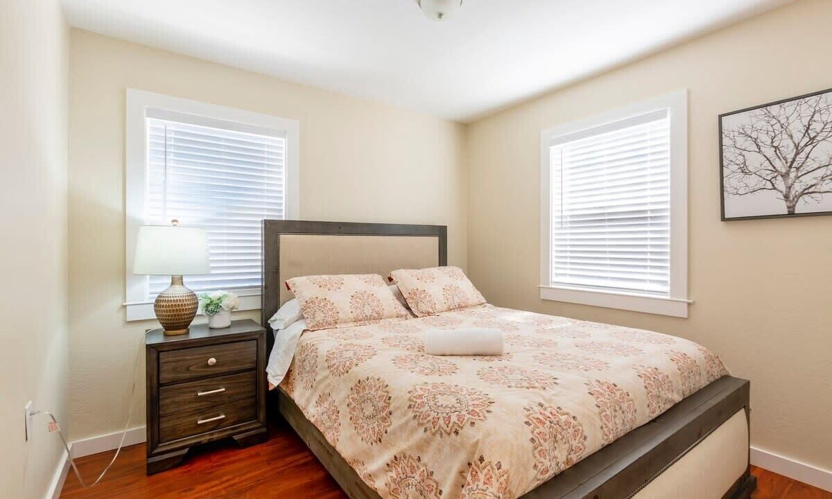 Photo of Bedroom in Northside