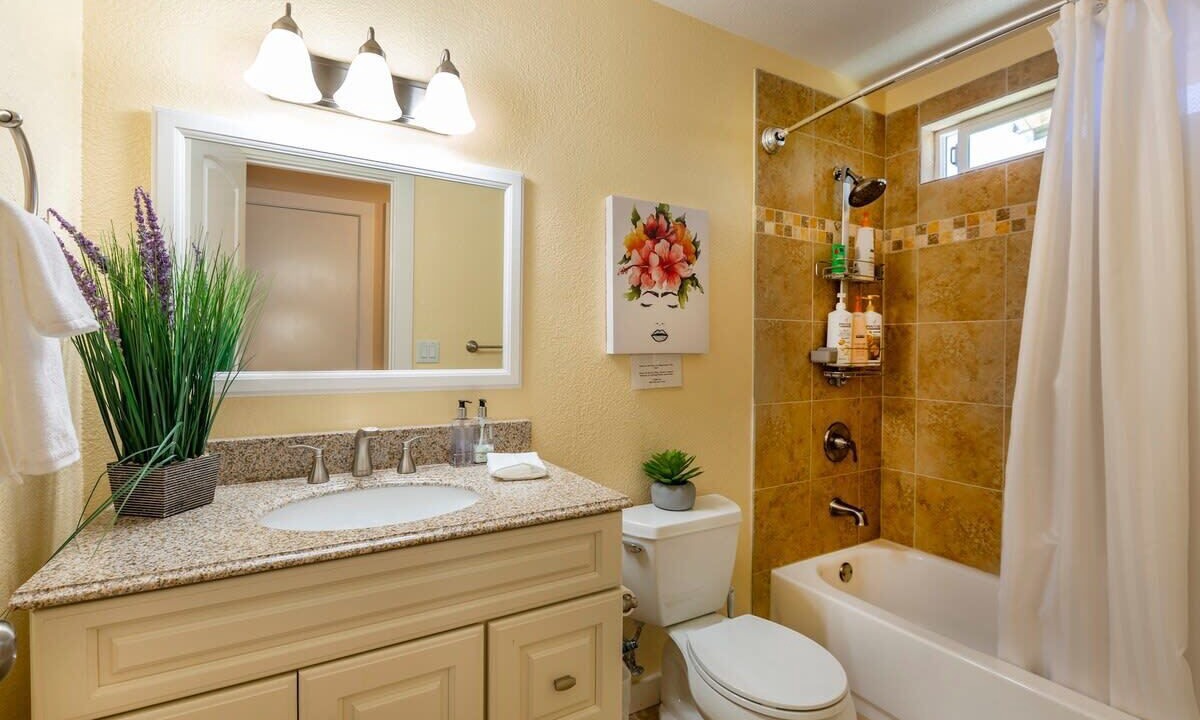 Photo of Bathroom in Northside