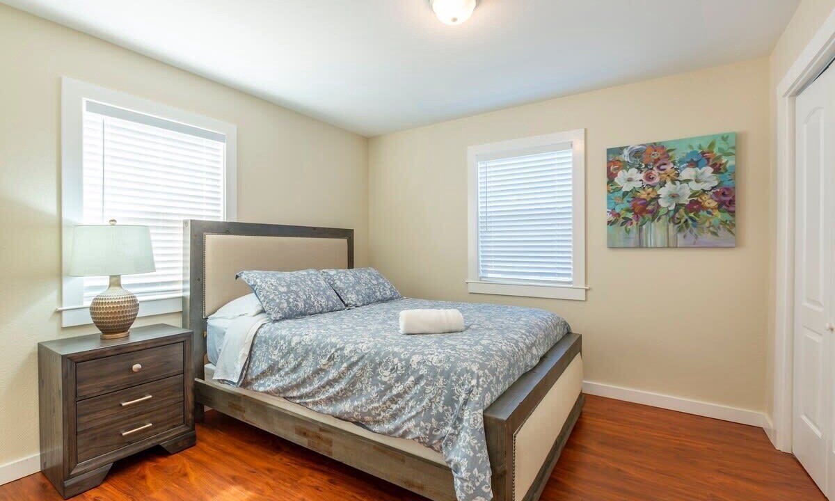 Photo of Bedroom in Northside