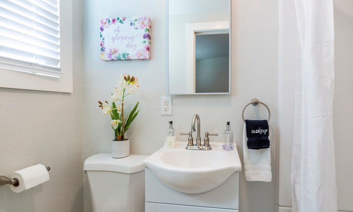 Photo of Bathroom in Northside