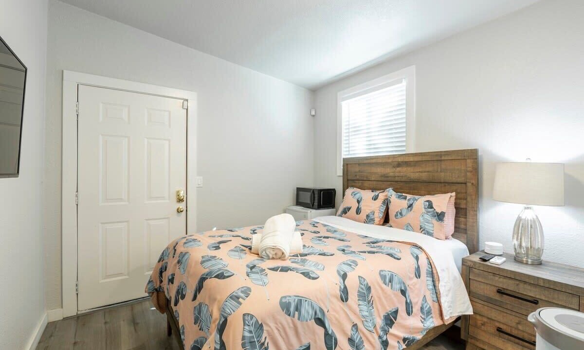 Photo of Bedroom in Northside