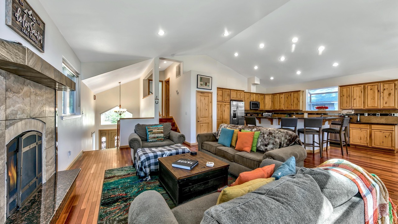 Photo of Livingroom in Rancho Bijou
