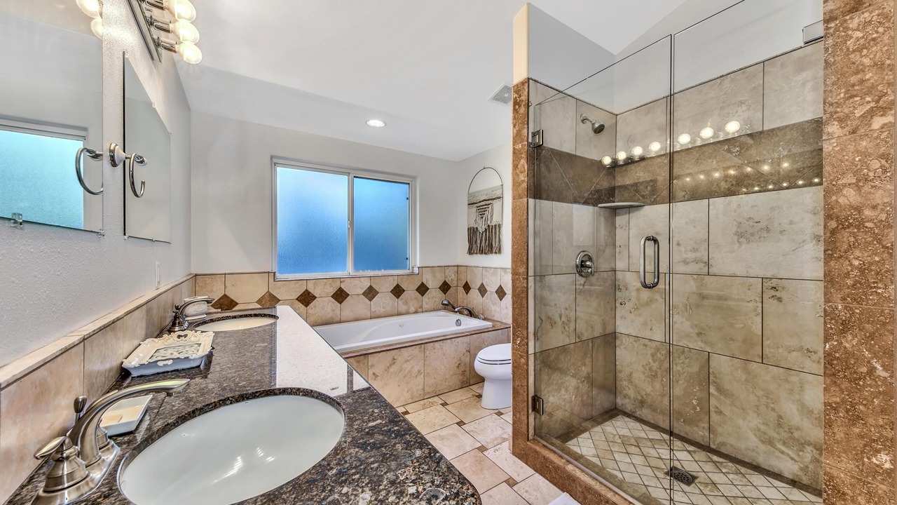 Photo of Bathroom in Rancho Bijou