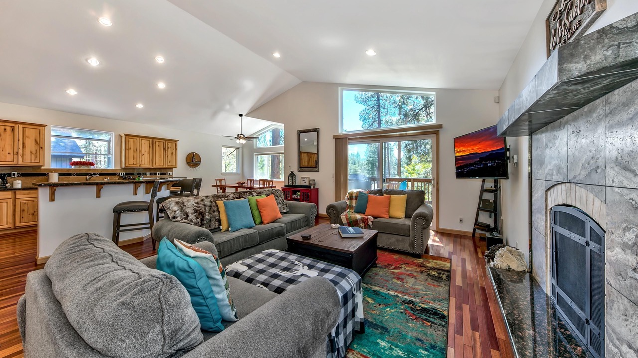 Photo of Livingroom in Rancho Bijou