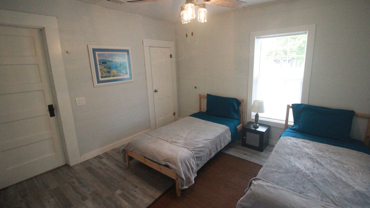 Photo of Bedroom in Lone Oak
