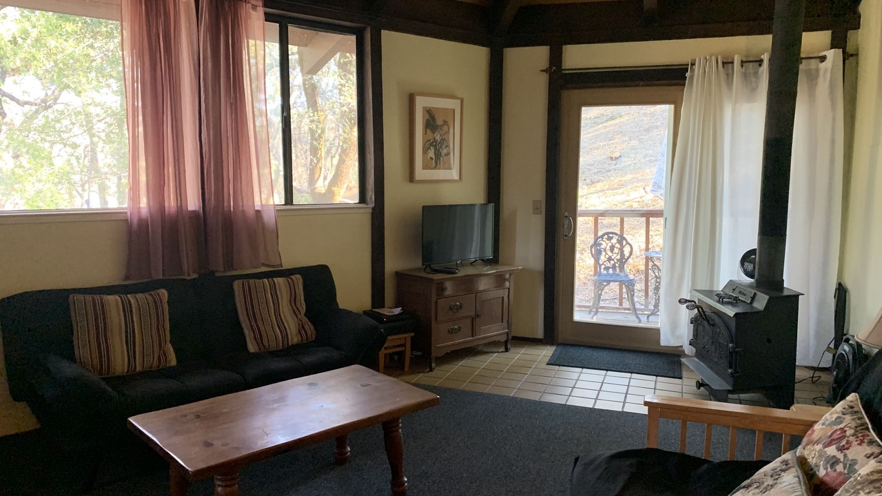 Photo of Livingroom in St. Helena