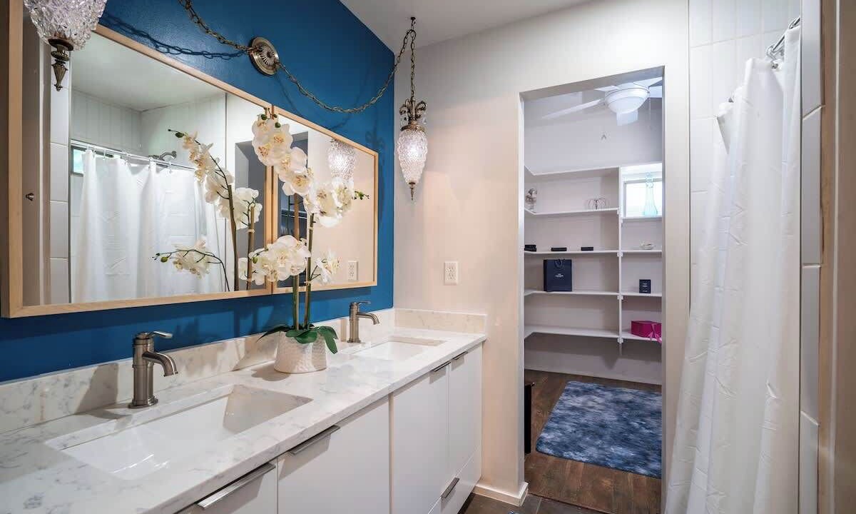 Photo of Bathroom in Northeast El Paso