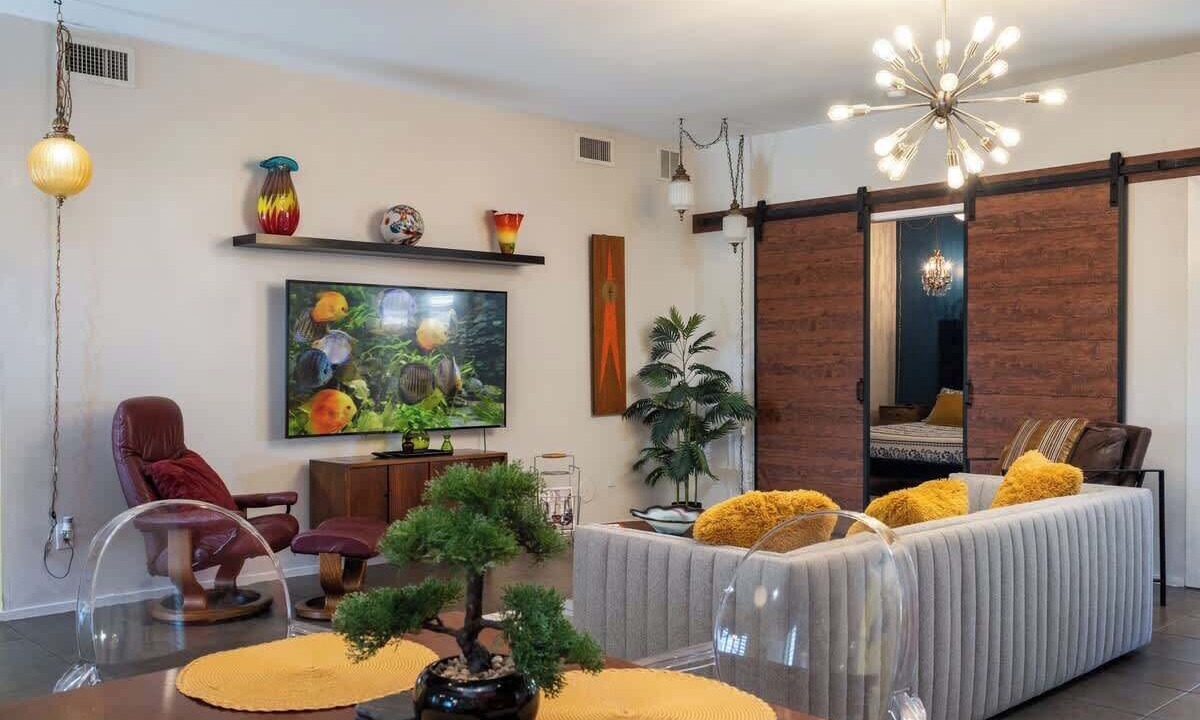 Photo of Livingroom in Northeast El Paso
