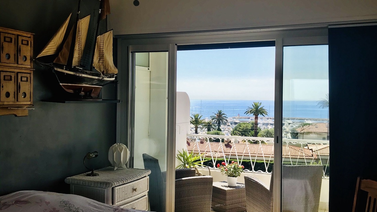 Photo of Bedroom in Beaulieu-sur-Mer