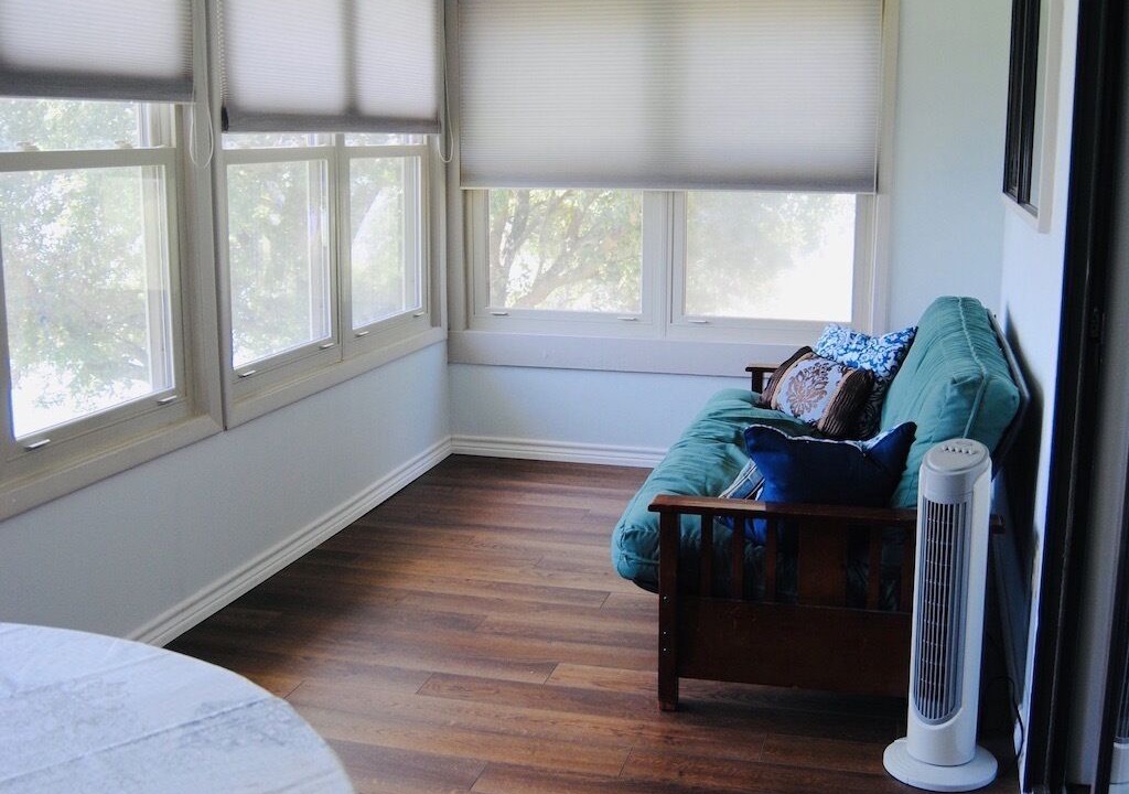 Photo of Livingroom in Buchanan Dam