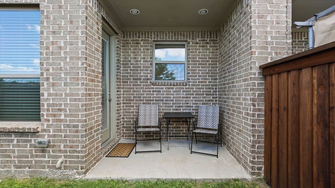 Photo of Patio Balcony in Cowley
