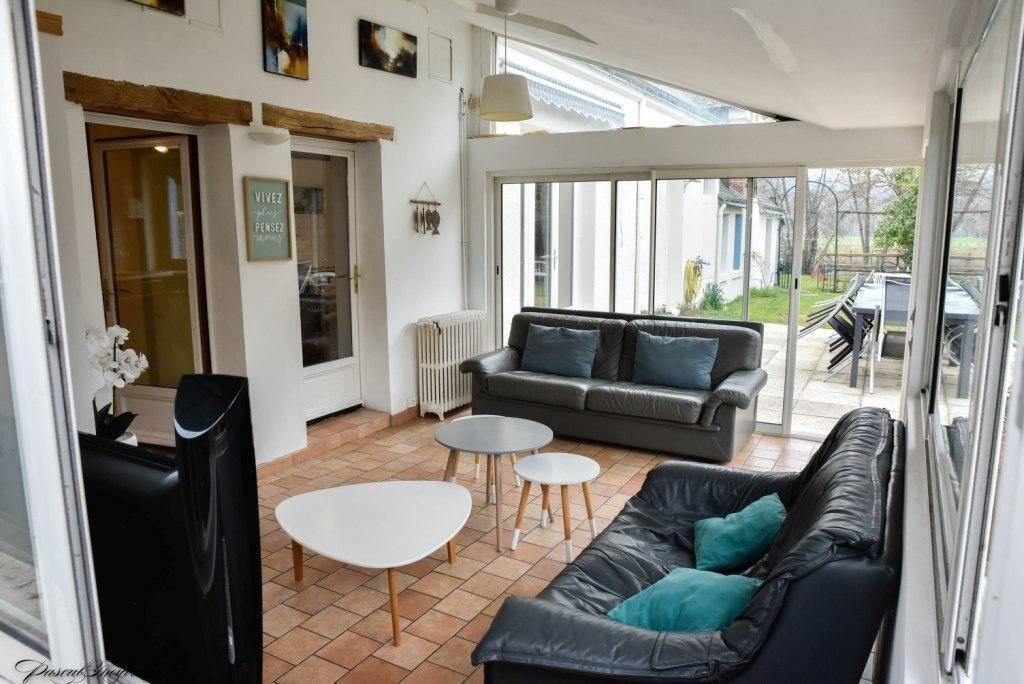 Photo of Livingroom in Montbazon