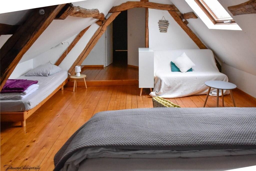 Photo of Bedroom in Montbazon