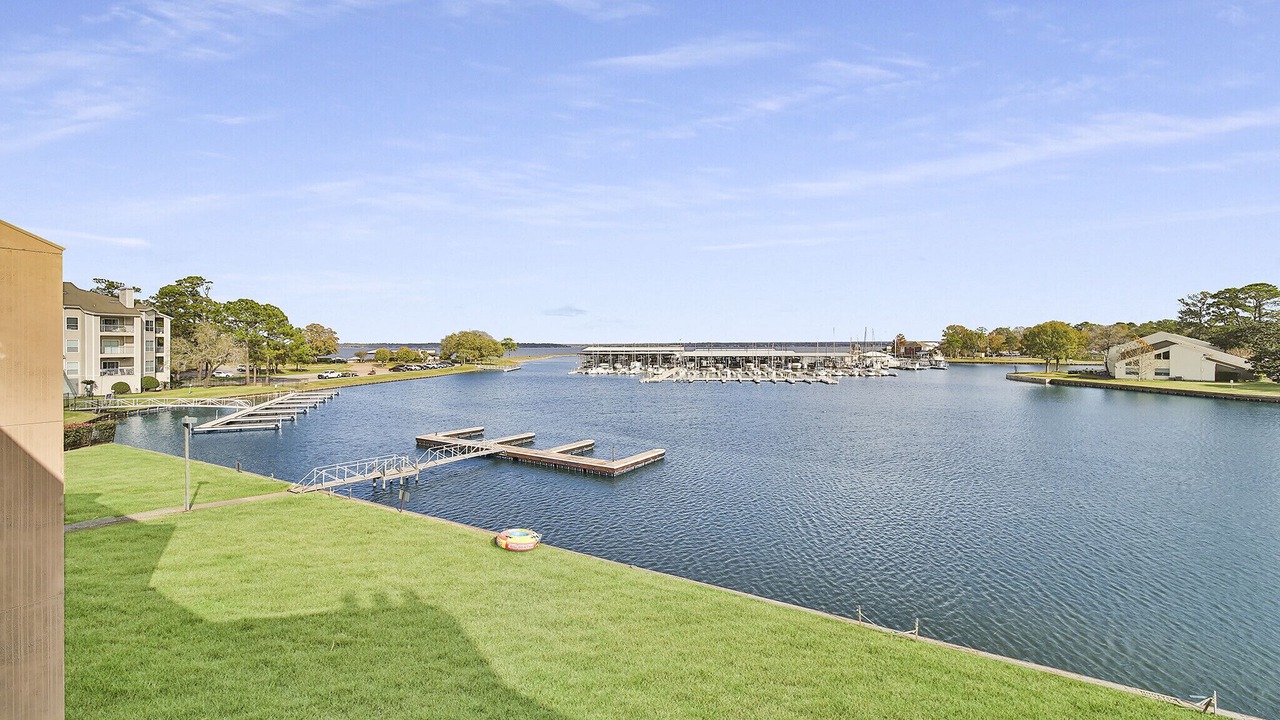 Photo of Outdoor in Walden on Lake Conroe