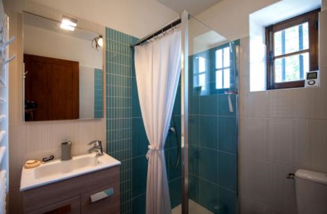 Photo of Bathroom in Boyer