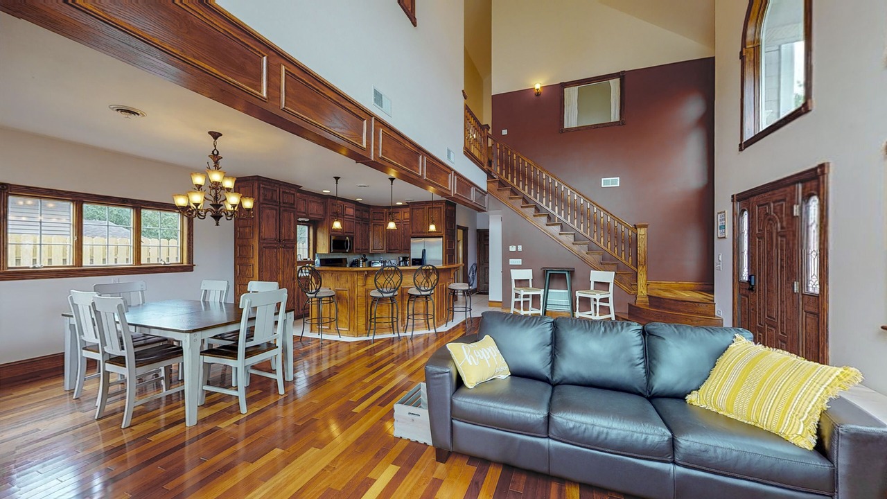 Photo of Livingroom in Hammondsport