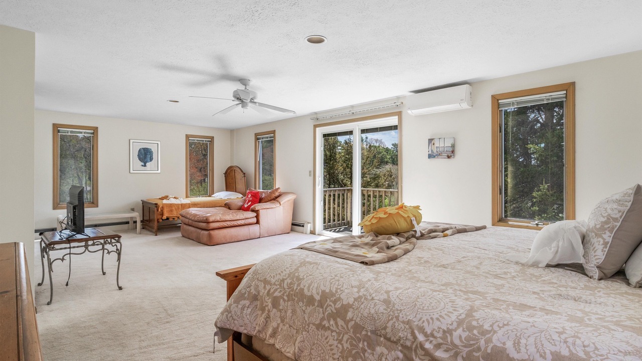 Photo of Bedroom in Teaticket