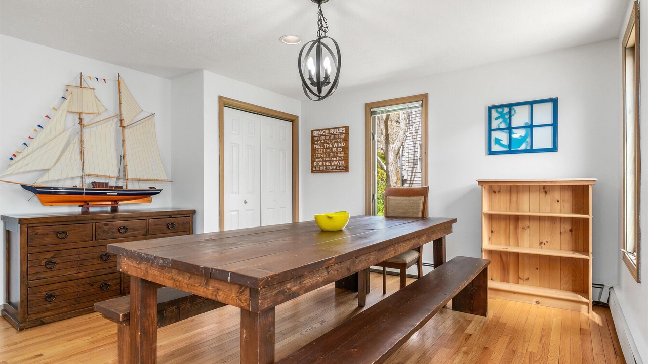 Photo of Others in Teaticket