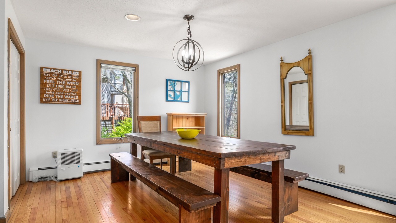 Photo of Others in Teaticket