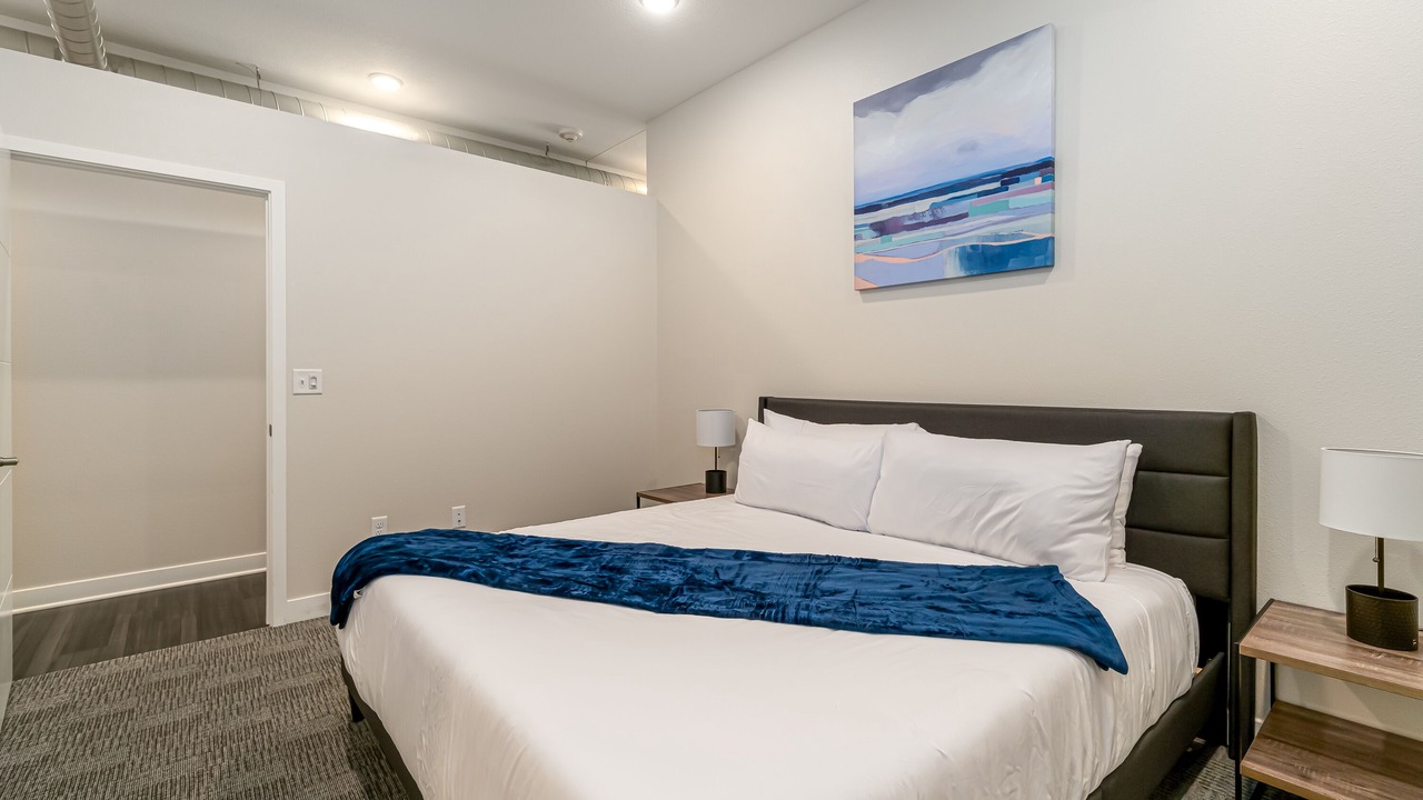 Photo of Bedroom in Downtown Des Moines