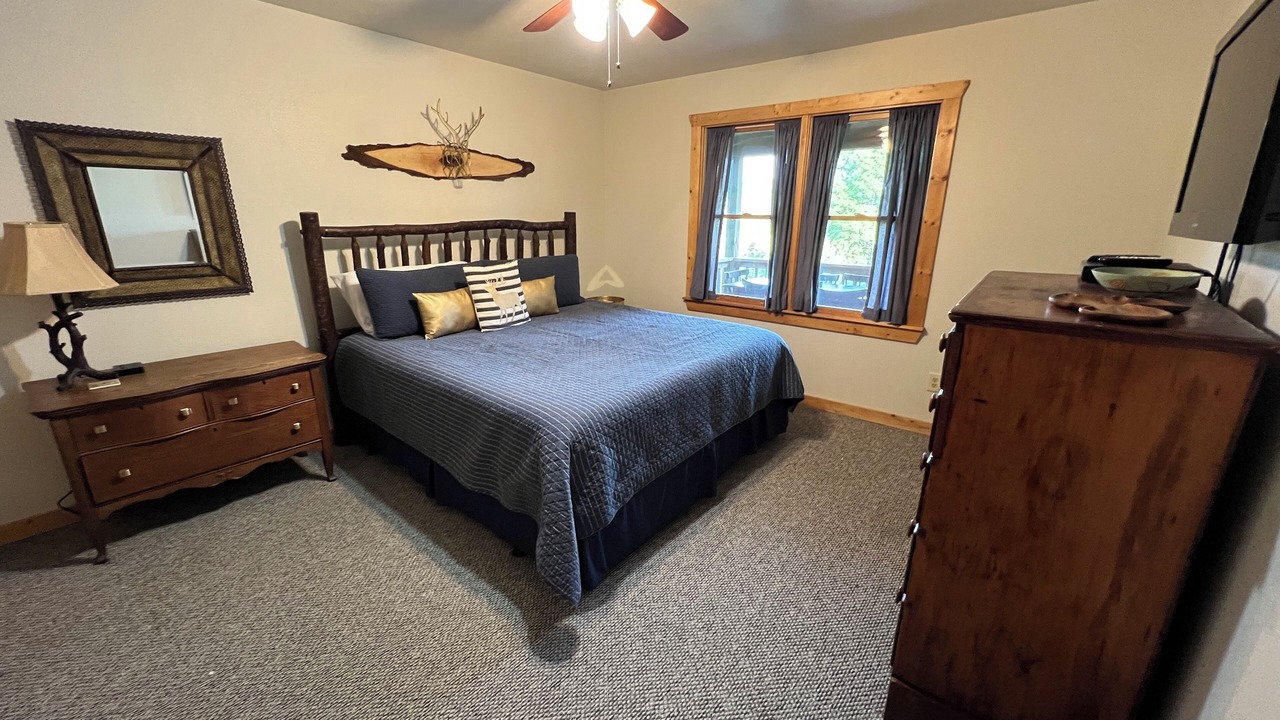 Photo of Others in Murphy