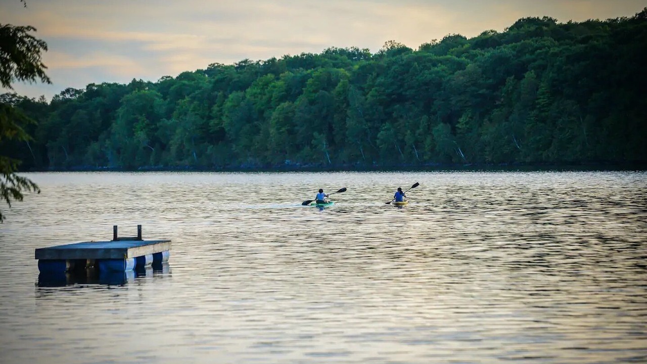 Photo of Others in Frontenac