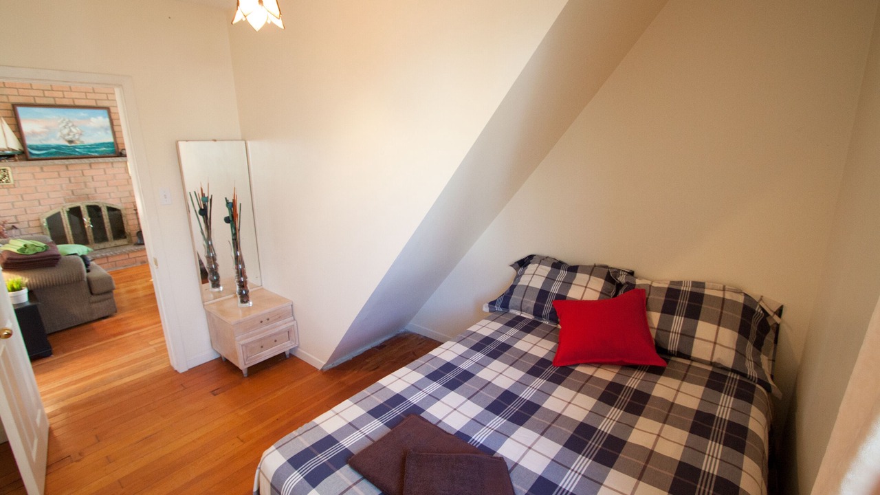 Photo of Bedroom in Wasaga Beach