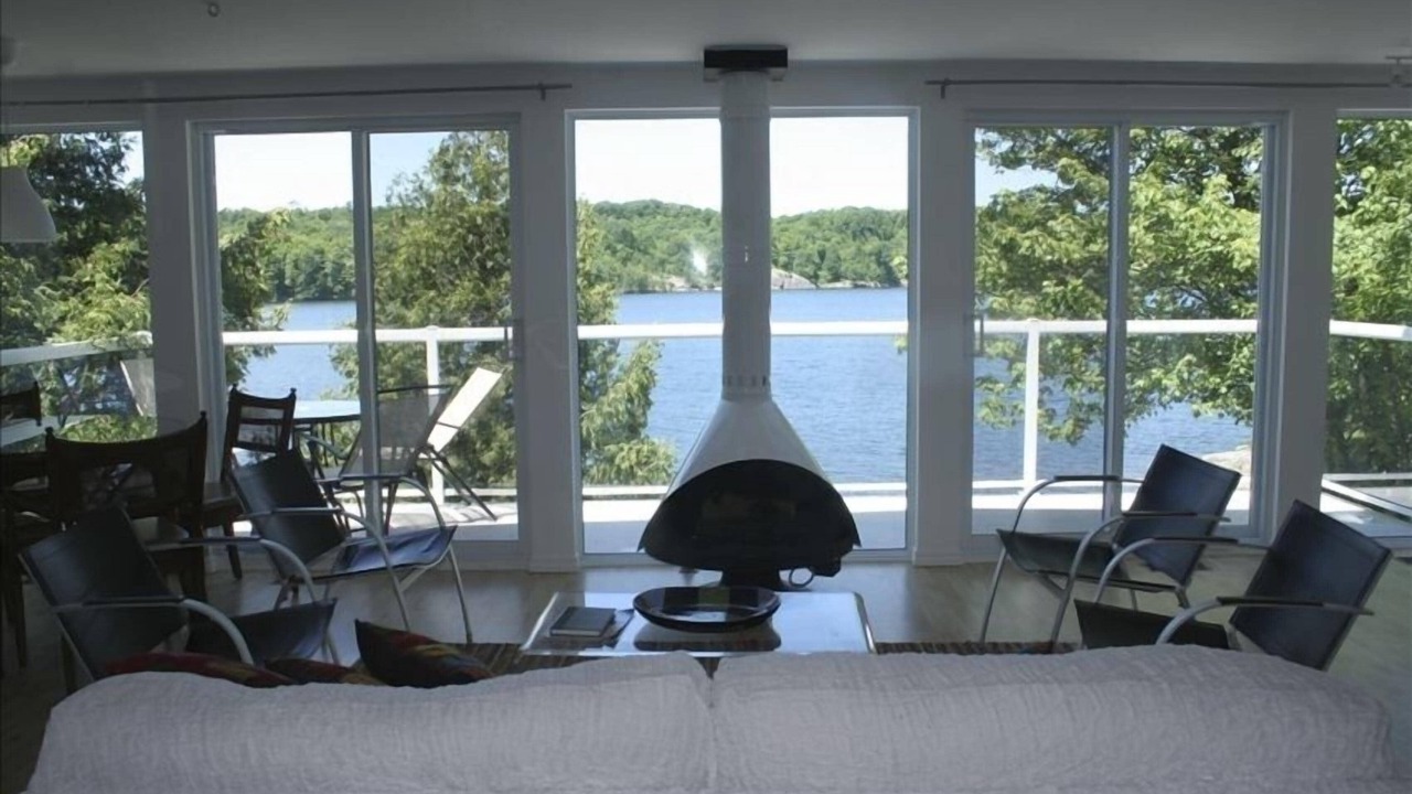 Photo of Livingroom in Frontenac