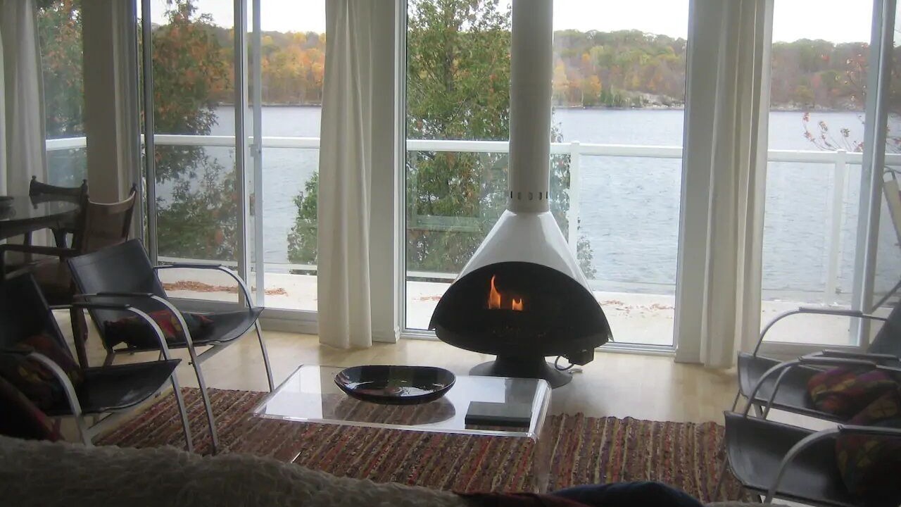 Photo of Livingroom in Frontenac