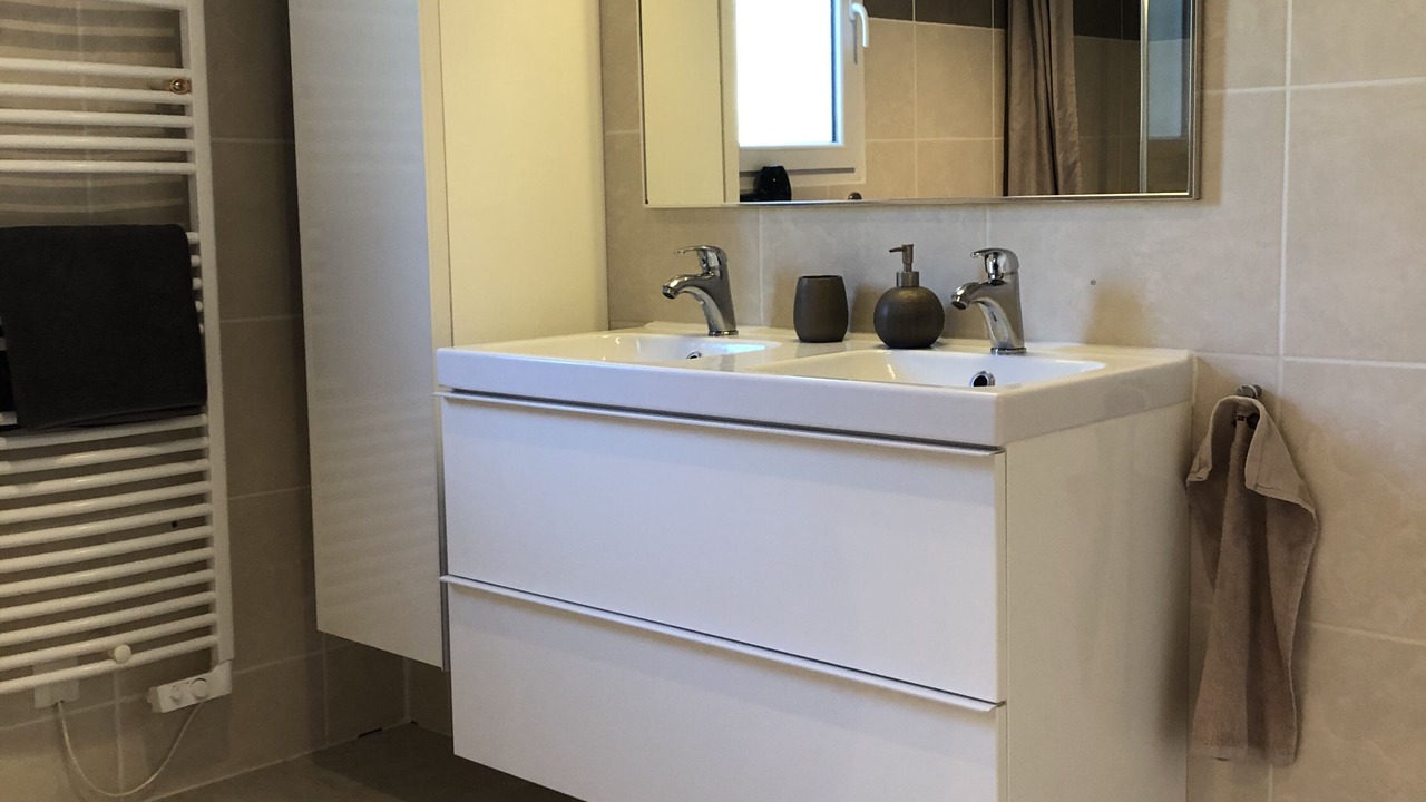 Photo of Bathroom in Arnouville-les-Mantes
