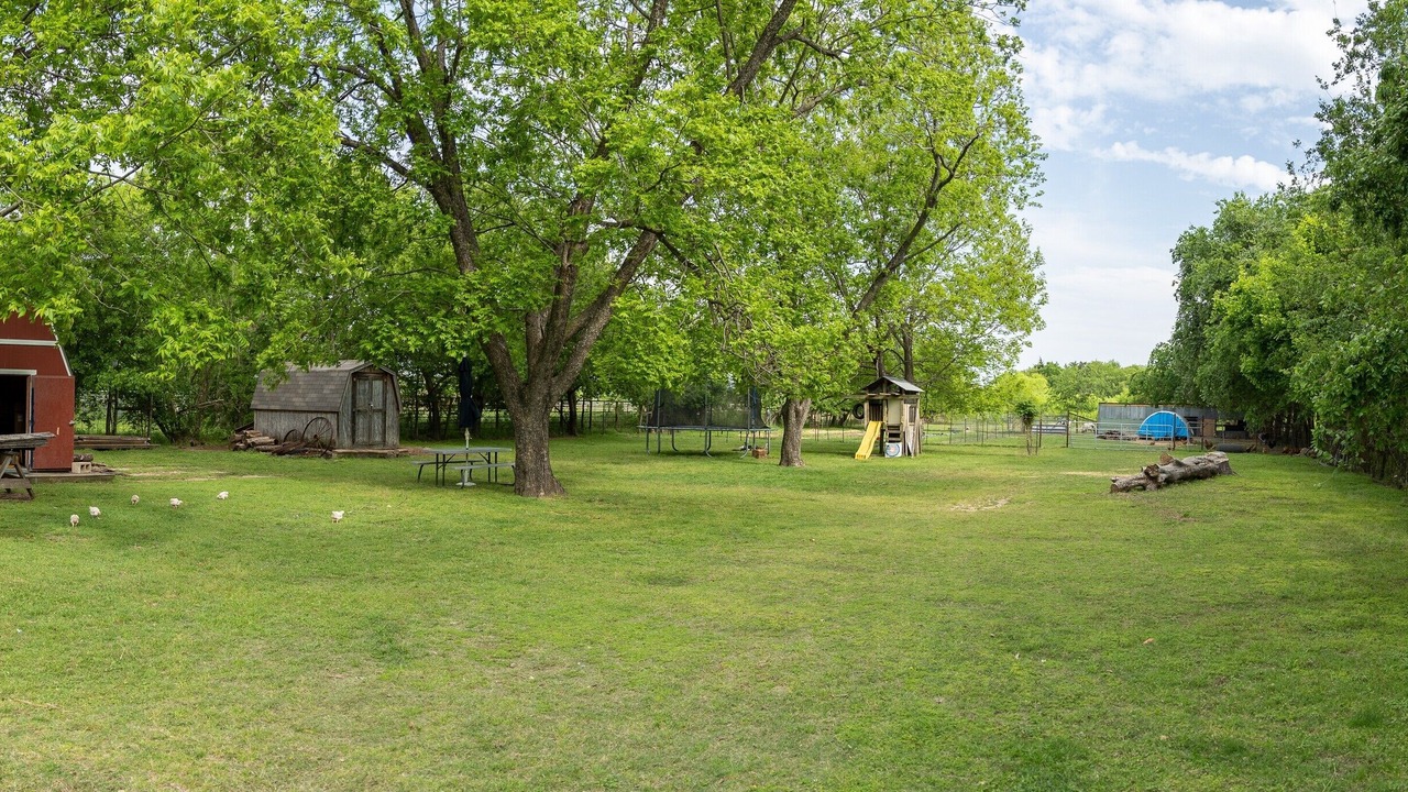 Photo of Others in Waco