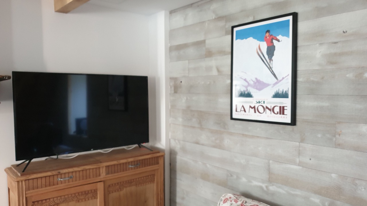 Photo of Others in Campan