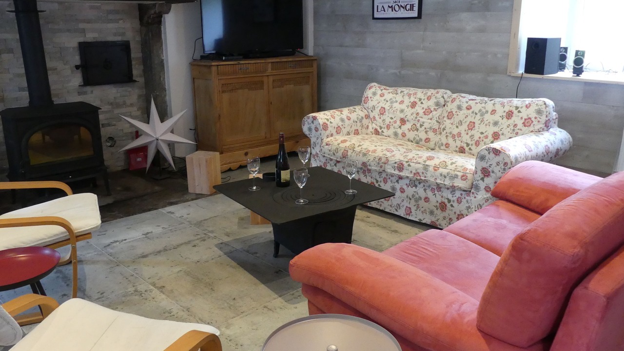 Photo of Livingroom in Campan