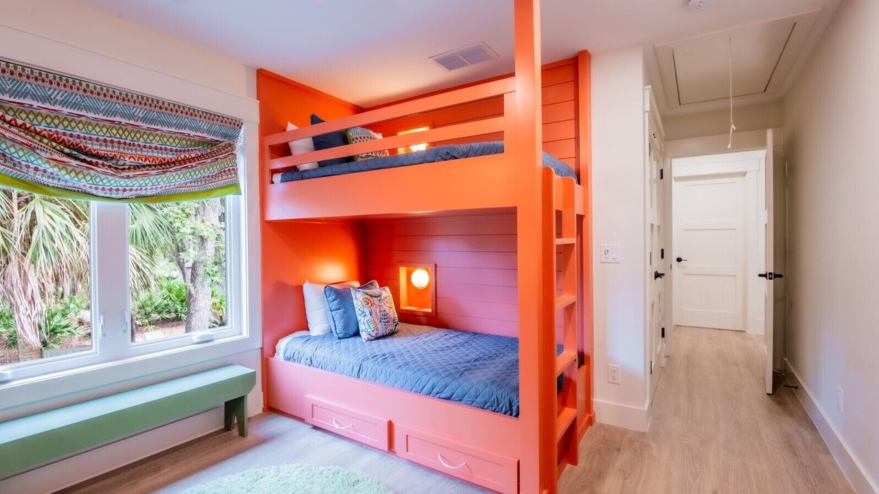 Photo of Bedroom in Shipyard Plantation
