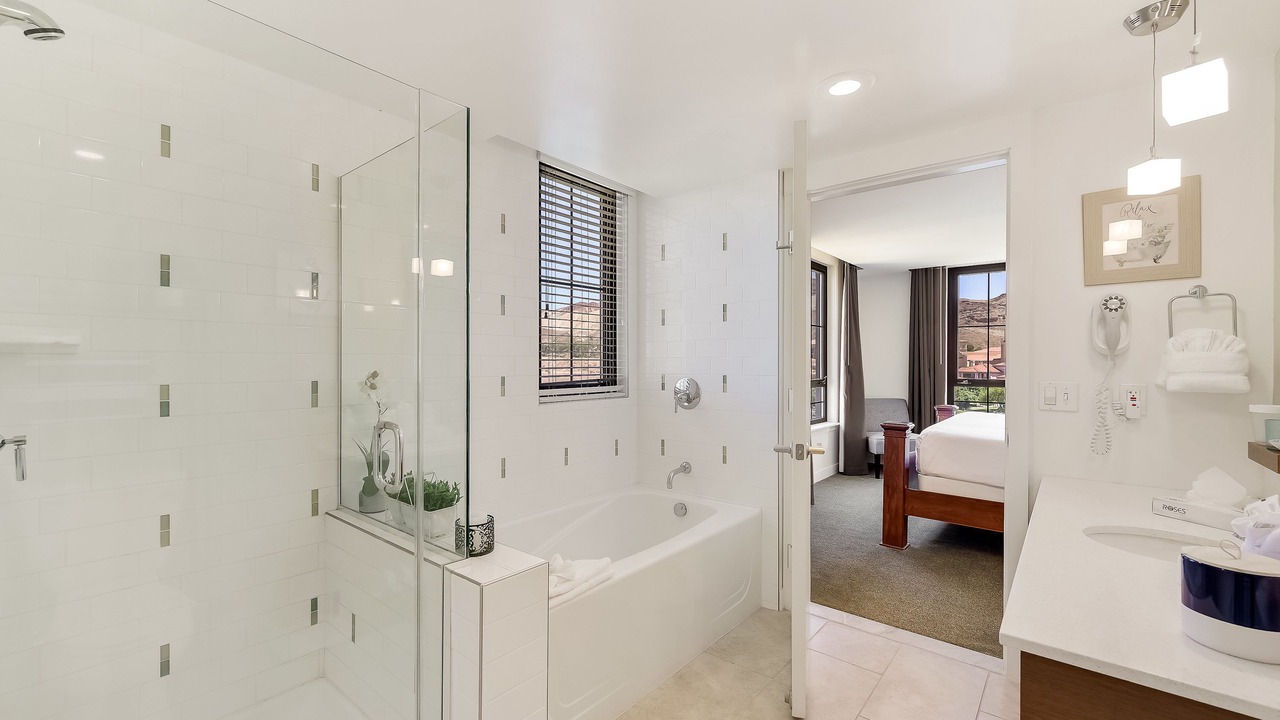 Photo of Bathroom in Lake Las Vegas