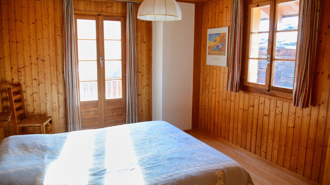 Photo of Bedroom in Evolene