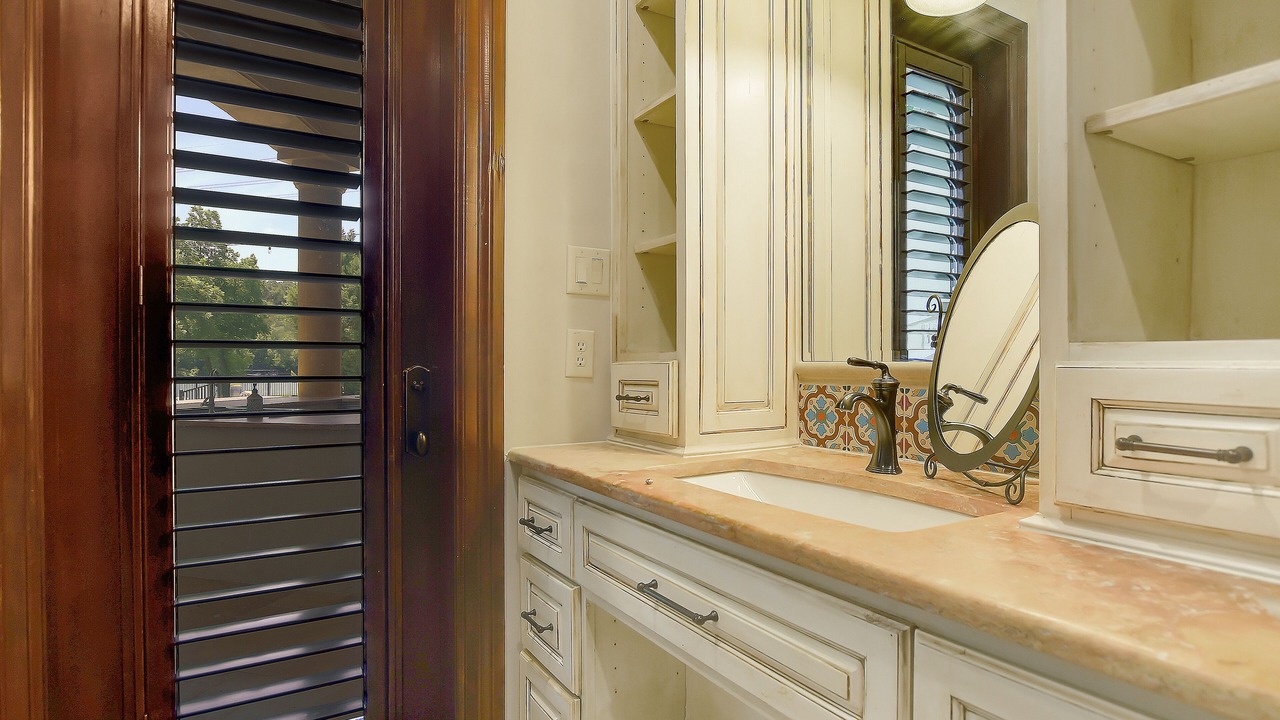Photo of Bathroom in Lower Basin Lake Travis