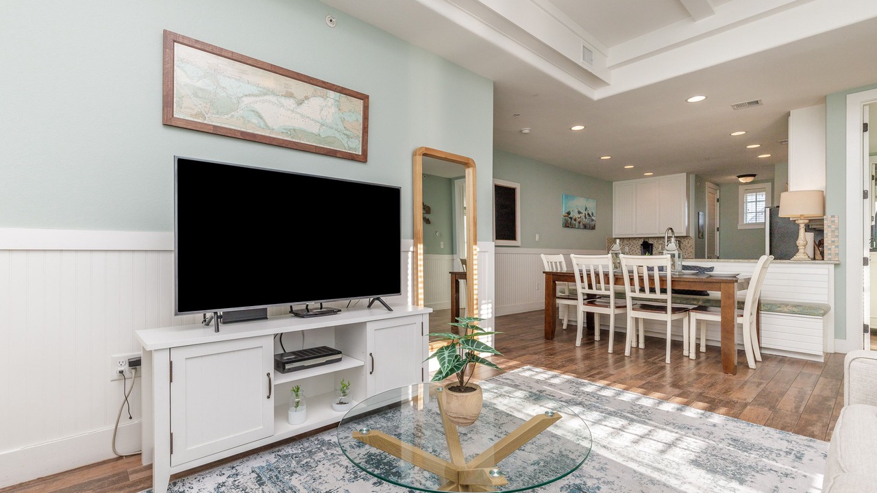 Photo of Livingroom in Cinnamon Shore