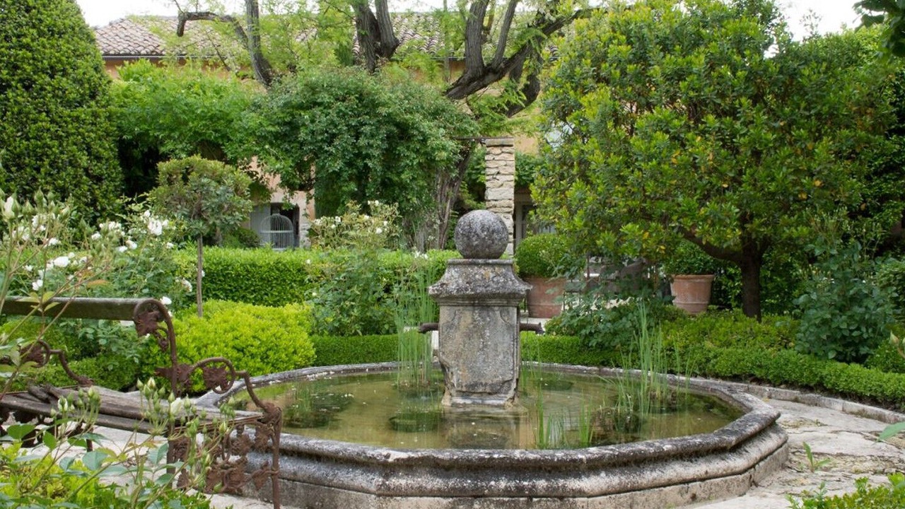 Photo of Others in Oppede