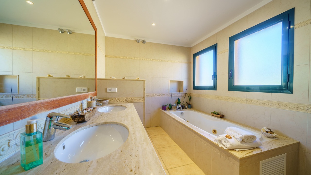 Photo of Bathroom in Condado del Jaruco