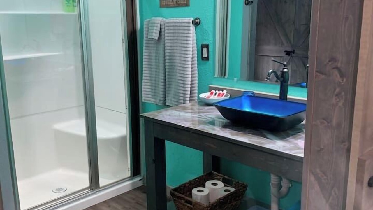 Photo of Bathroom in Eminence